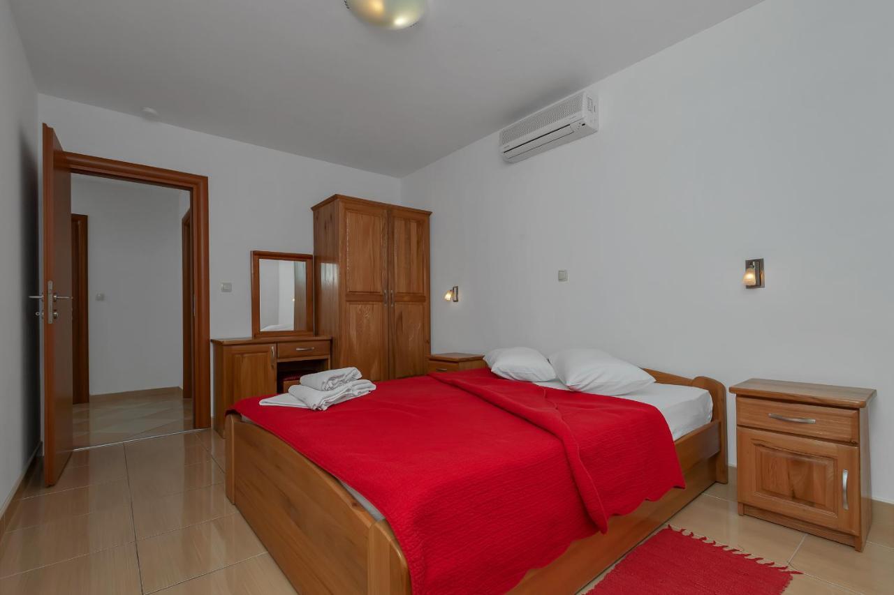 Villa Juric 2 Baška Voda Exterior foto
