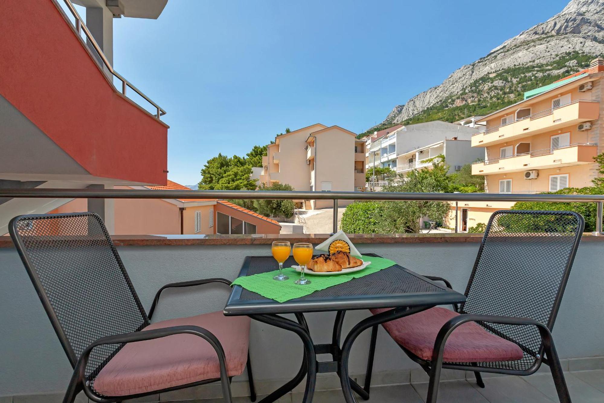 Villa Juric 2 Baška Voda Exterior foto