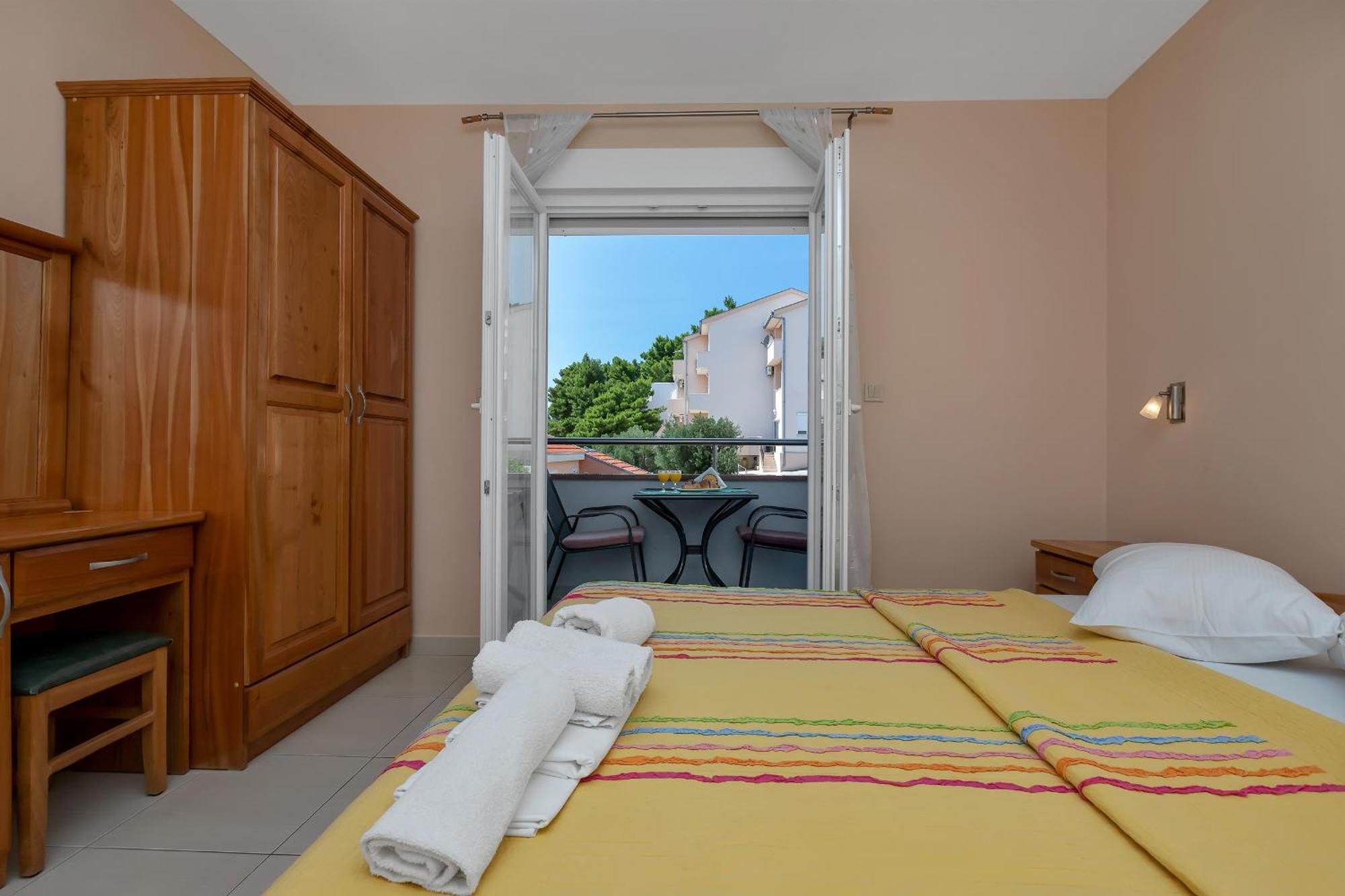 Villa Juric 2 Baška Voda Exterior foto